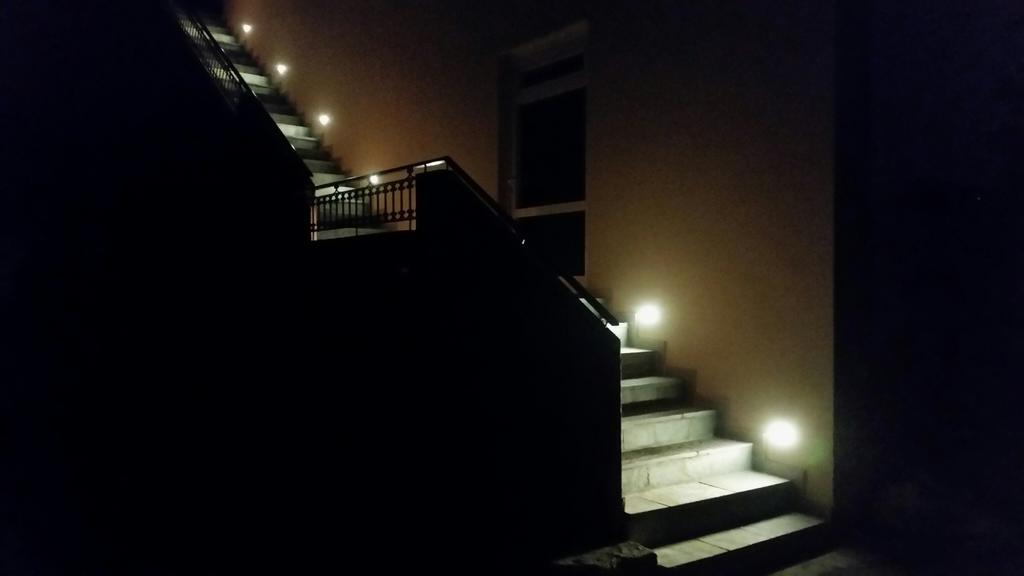 פליאוחורה Hanna'S Apartments מראה חיצוני תמונה