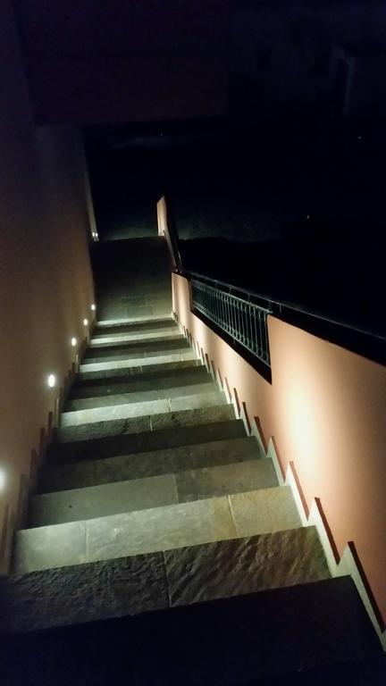 פליאוחורה Hanna'S Apartments מראה חיצוני תמונה