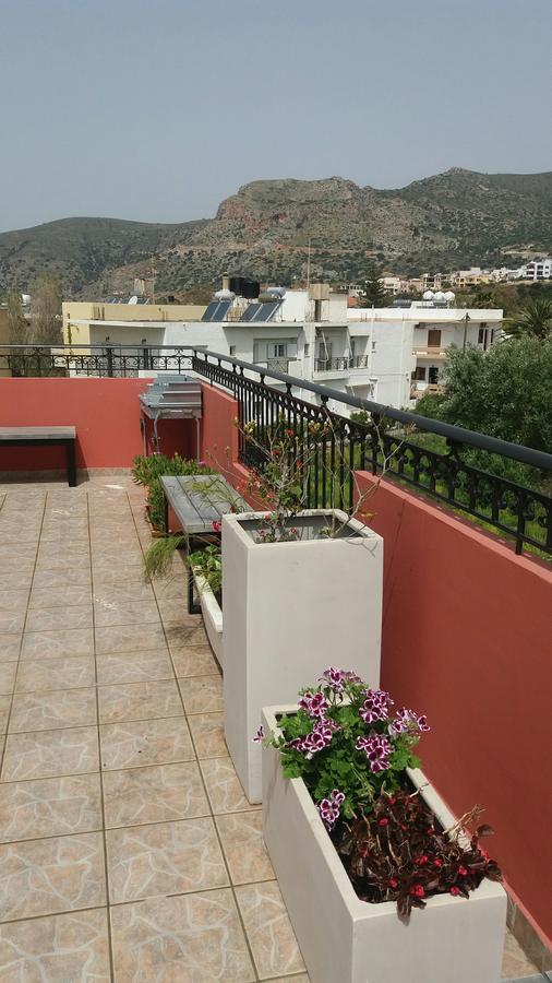 פליאוחורה Hanna'S Apartments מראה חיצוני תמונה